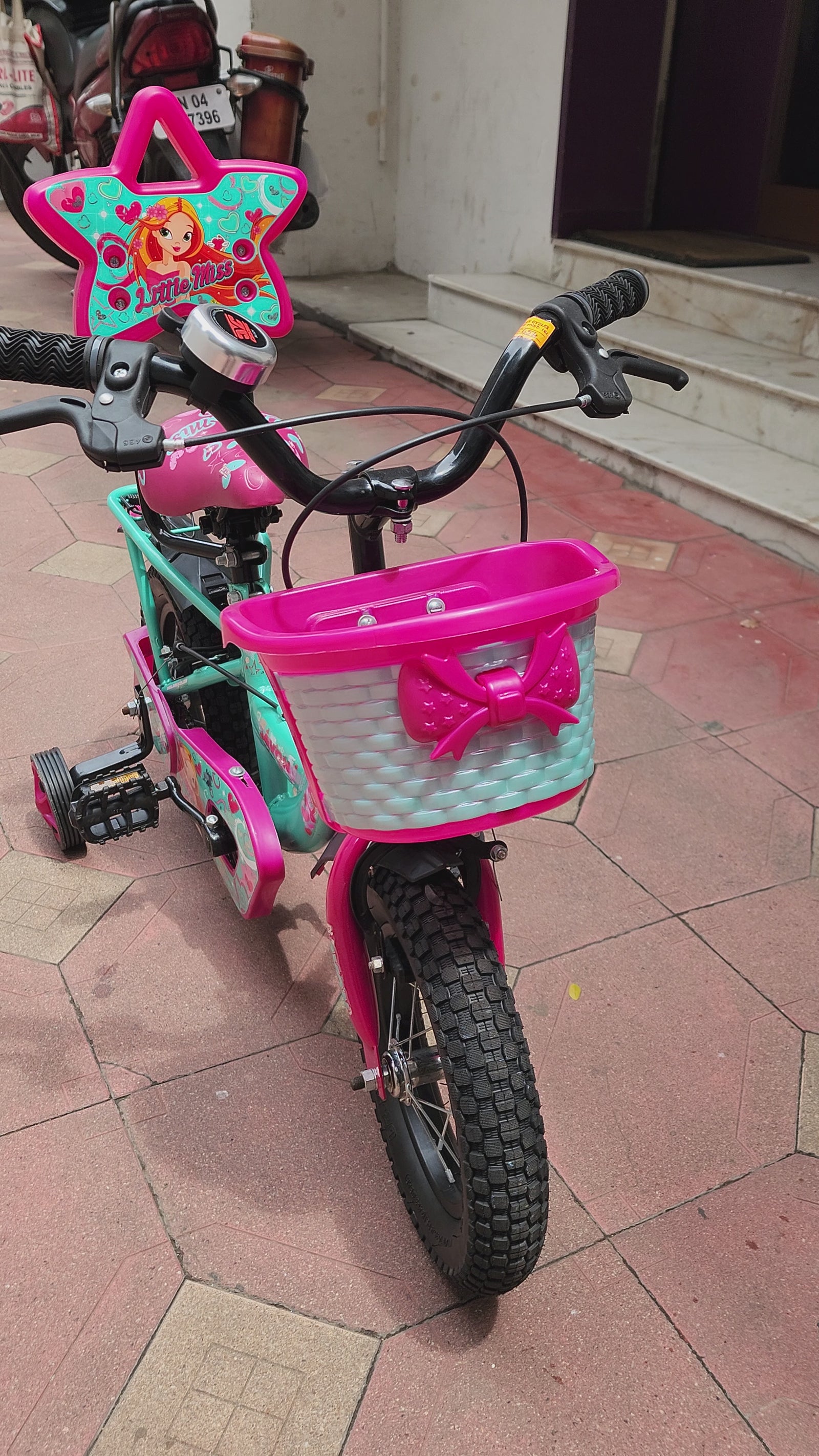 Avon 12 Little Miss IBC Bicycle Sea Green