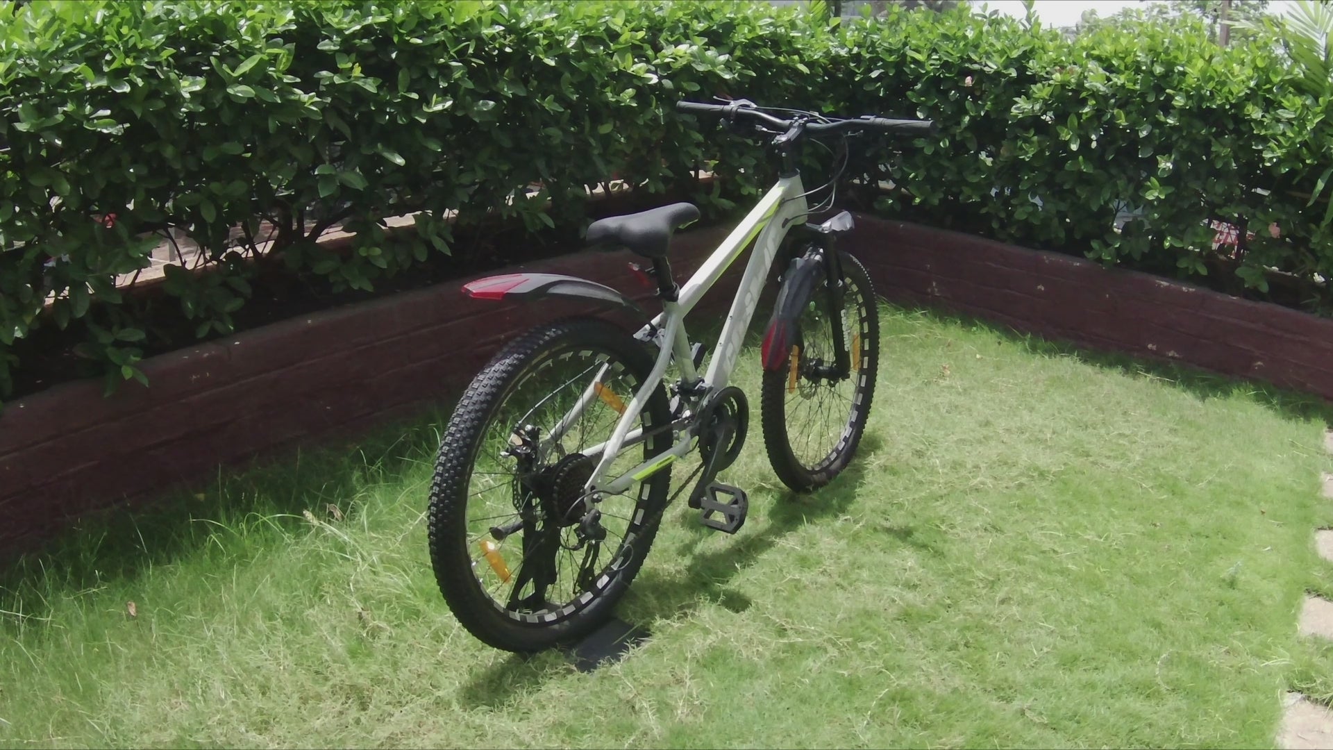 COSMIC 24 TROY 21 SPD